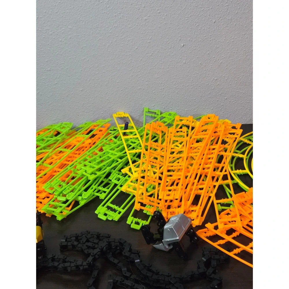 KNEX Roller Coaster Building Set Bulk Lot Track Motors Cars Rods Connectors
